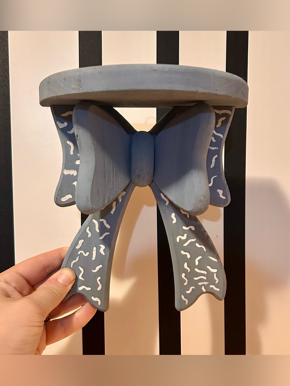 Blue Bow Wall Shelf